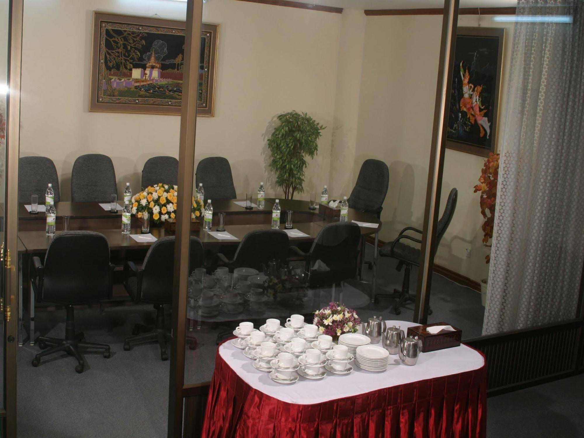 Yuzana Garden Hotel Rangun Zewnętrze zdjęcie